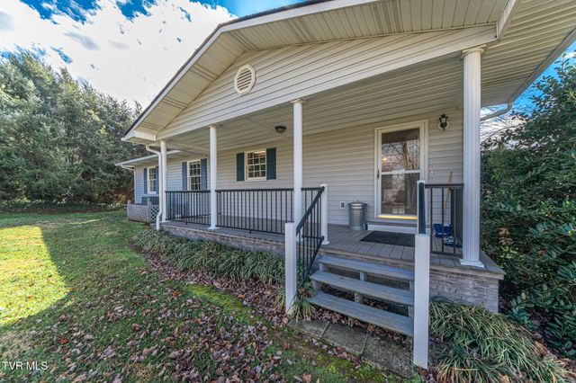 414 Caleb Avenue, Elizabethton, TN 37643