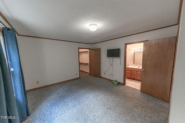 414 Caleb Avenue, Elizabethton, TN 37643