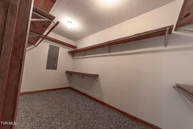 414 Caleb Avenue, Elizabethton, TN 37643