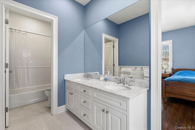 12 OLD LYME Road, Scarsdale, NY 10583