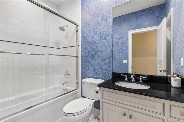 12 OLD LYME Road, Scarsdale, NY 10583