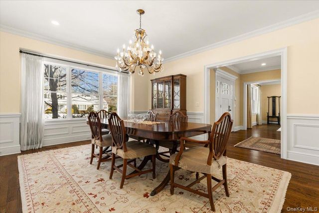 12 OLD LYME Road, Scarsdale, NY 10583