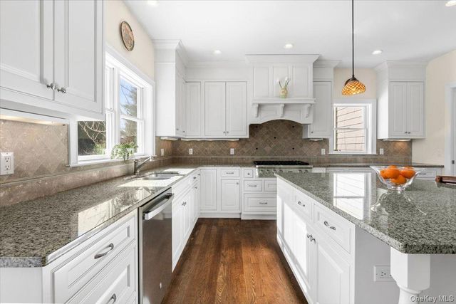 12 OLD LYME Road, Scarsdale, NY 10583