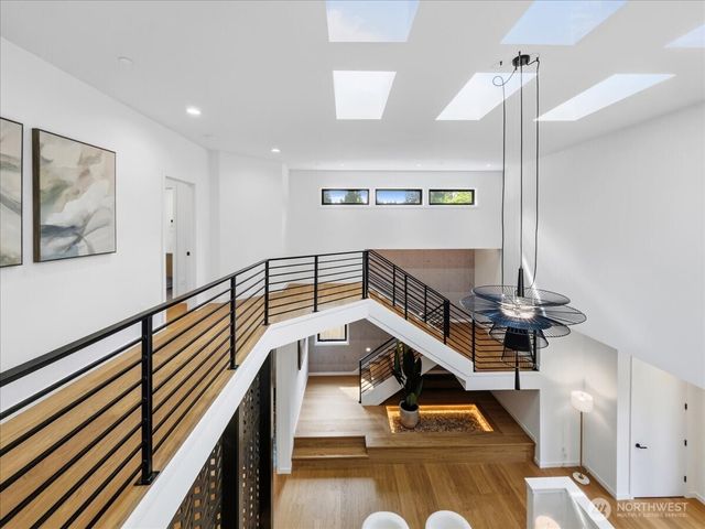 1212 143rd Avenue SE, Bellevue, WA 98007