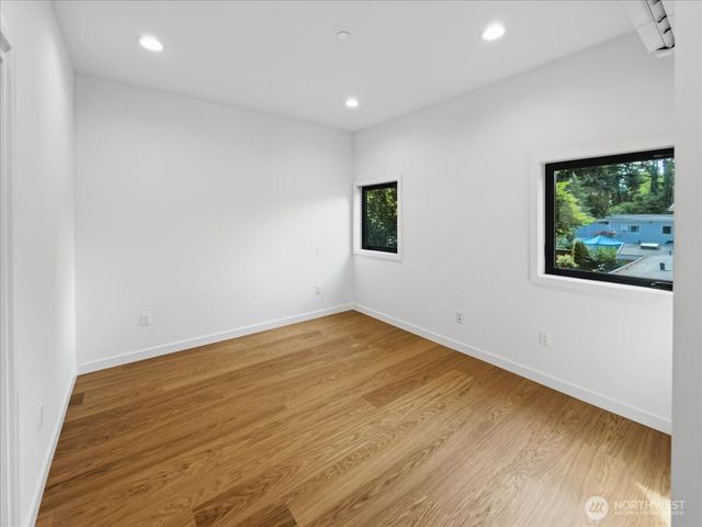 1212 143rd Avenue SE, Bellevue, WA 98007