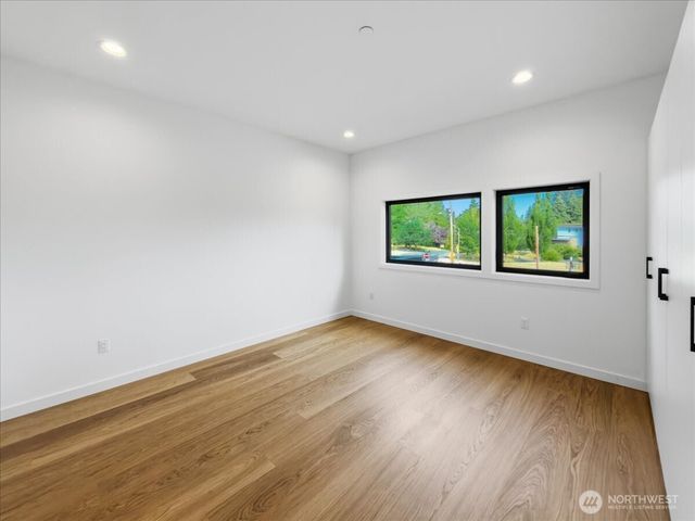 1212 143rd Avenue SE, Bellevue, WA 98007
