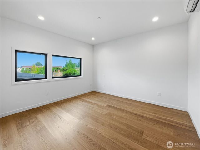 1212 143rd Avenue SE, Bellevue, WA 98007