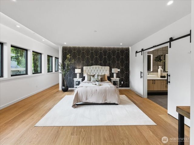 1212 143rd Avenue SE, Bellevue, WA 98007