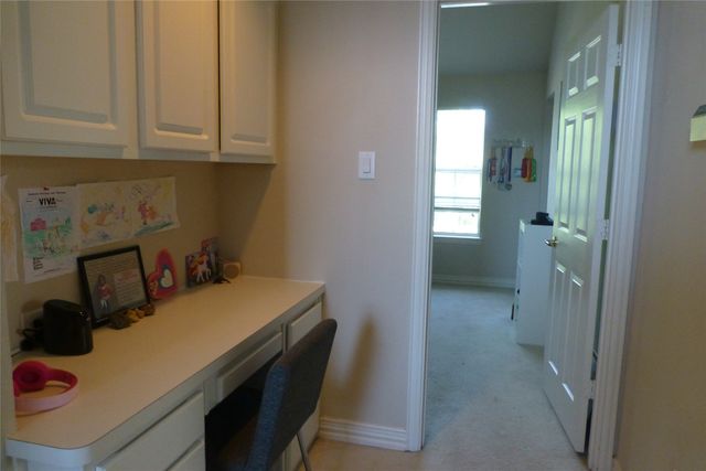 2508 Sir Percival Lane, Lewisville, TX 75056
