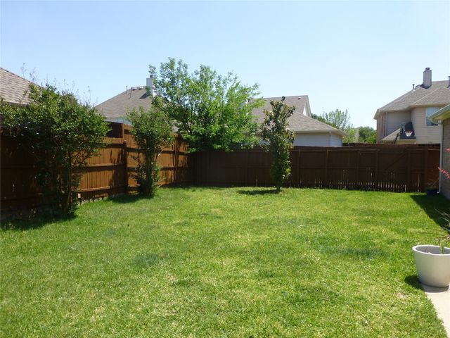 2508 Sir Percival Lane, Lewisville, TX 75056