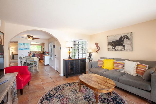 500 S Farrell Drive M81, Palm Springs, CA 92264