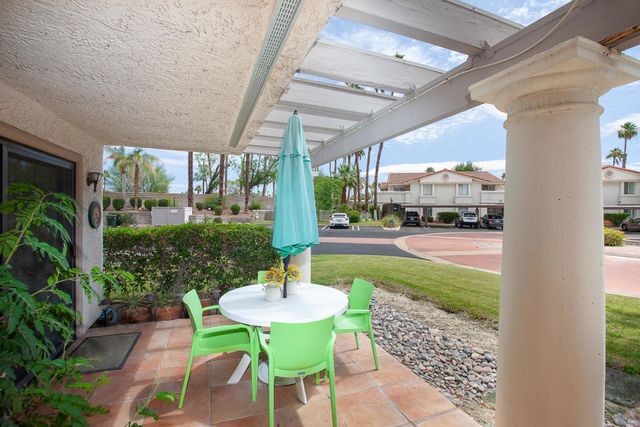 500 S Farrell Drive M81, Palm Springs, CA 92264
