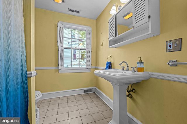 60 POTTER ST, Haddonfield, NJ 08033