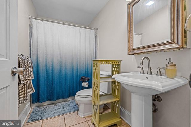 60 POTTER ST, Haddonfield, NJ 08033