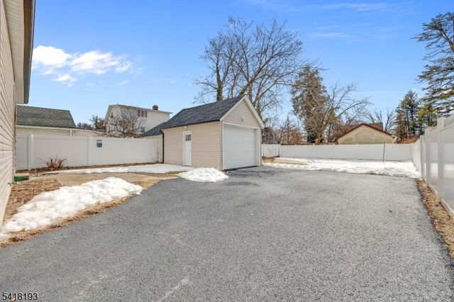 711 Pemberton Ave, Plainfield City, NJ 07060