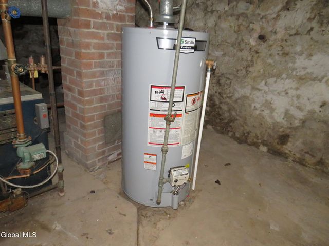 17 Wells Street, Johnstown, NY 12095