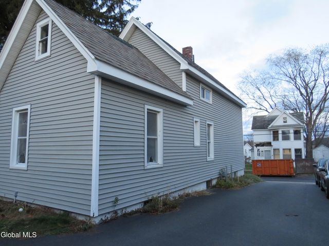 17 Wells Street, Johnstown, NY 12095