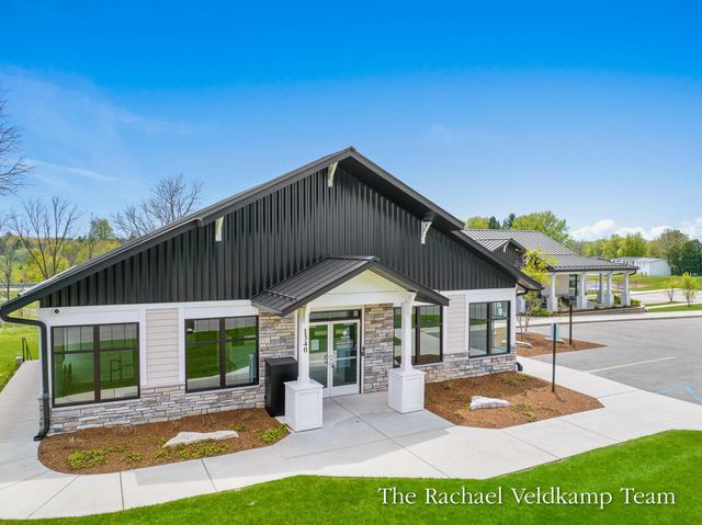 6925 Vinewood Avenue NE, Belmont, MI 49306