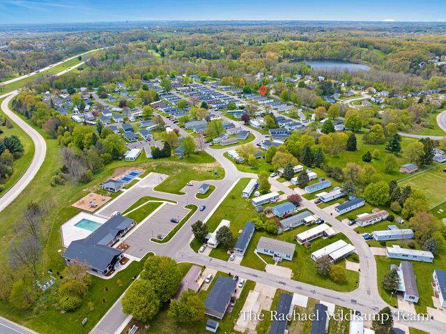 6925 Vinewood Avenue NE, Belmont, MI 49306