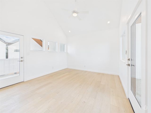 5912 Harold CT 104, Austin, TX 78721