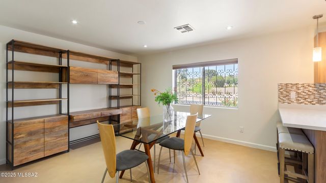 2791 W Casas Circle, Tucson, AZ 85742