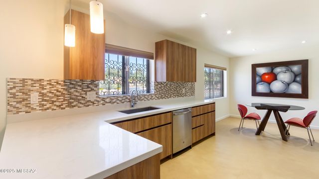 2791 W Casas Circle, Tucson, AZ 85742