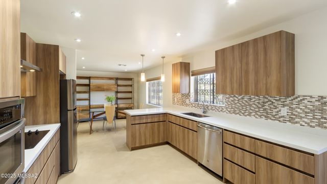 2791 W Casas Circle, Tucson, AZ 85742