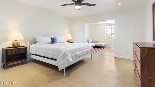 2791 W Casas Circle, Tucson, AZ 85742