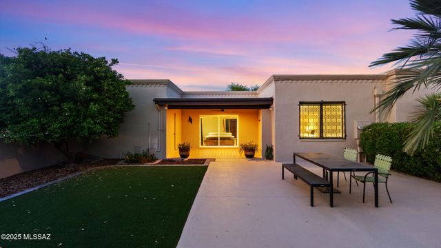 2791 W Casas Circle, Tucson, AZ 85742