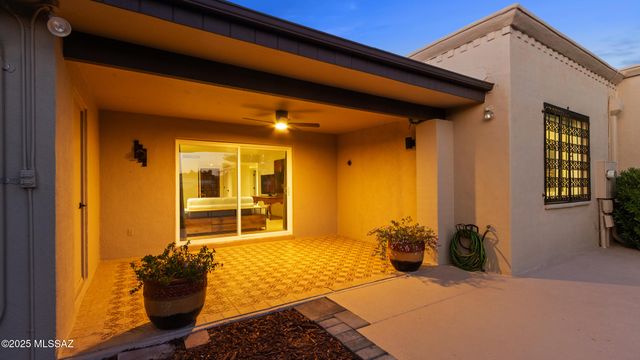 2791 W Casas Circle, Tucson, AZ 85742