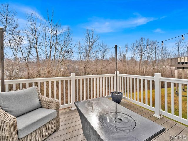 1018 Konert Lake Drive, Fenton, MO 63026