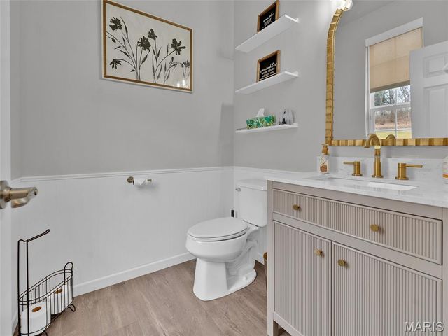 1018 Konert Lake Drive, Fenton, MO 63026