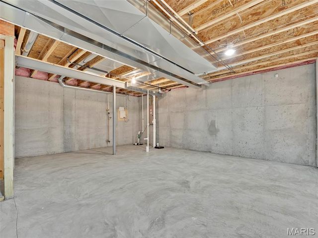 1018 Konert Lake Drive, Fenton, MO 63026