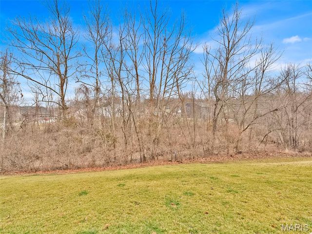 1018 Konert Lake Drive, Fenton, MO 63026