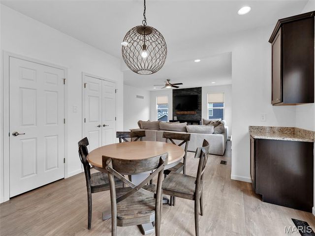 1018 Konert Lake Drive, Fenton, MO 63026