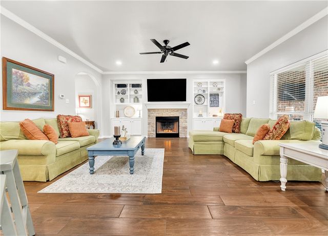 4118 Shallow Creek Loop, College Station, TX 77845