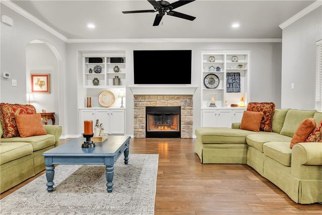 4118 Shallow Creek Loop, College Station, TX 77845