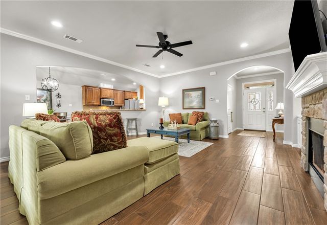 4118 Shallow Creek Loop, College Station, TX 77845