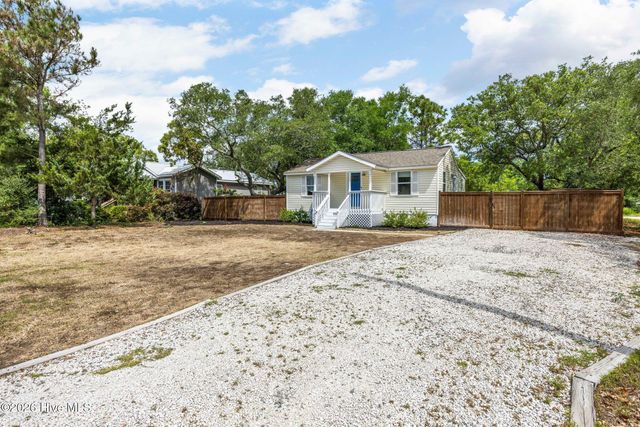 500 Lewis Drive, Carolina Beach, NC 28428