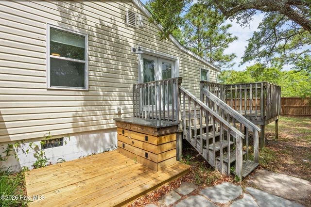 500 Lewis Drive, Carolina Beach, NC 28428