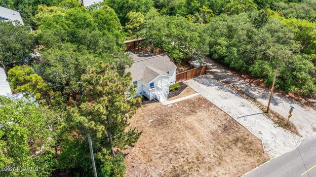 500 Lewis Drive, Carolina Beach, NC 28428