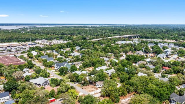 500 Lewis Drive, Carolina Beach, NC 28428