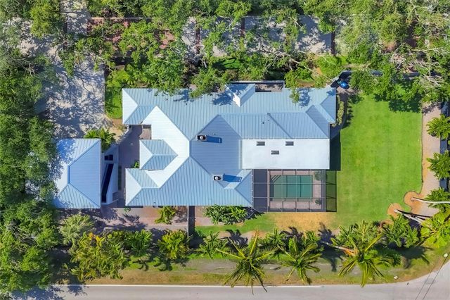 4505 CAMINO REAL, Sarasota, FL 34231