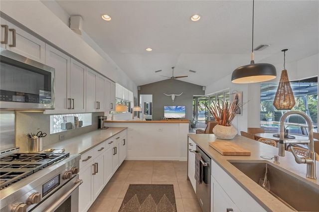 4505 CAMINO REAL, Sarasota, FL 34231