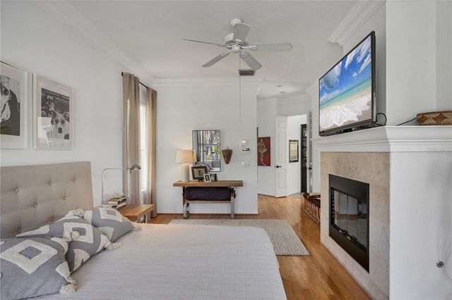 4505 CAMINO REAL, Sarasota, FL 34231