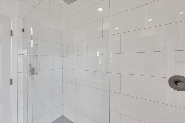 4505 CAMINO REAL, Sarasota, FL 34231