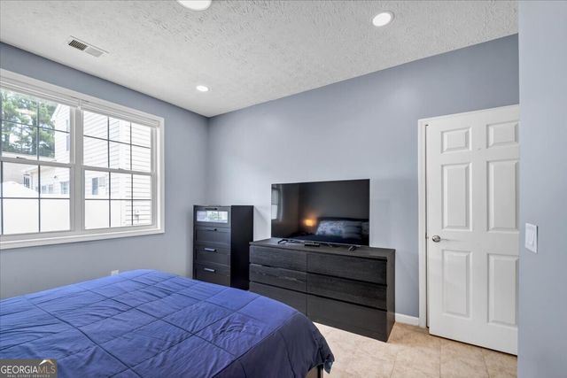 141 Windcroft Circle, Acworth, GA 30101