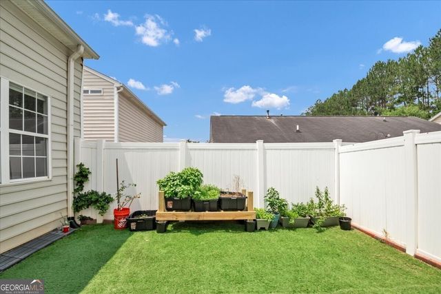 141 Windcroft Circle, Acworth, GA 30101
