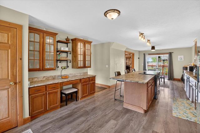 8632 N Stone Farm Road, Edgerton, WI 53534