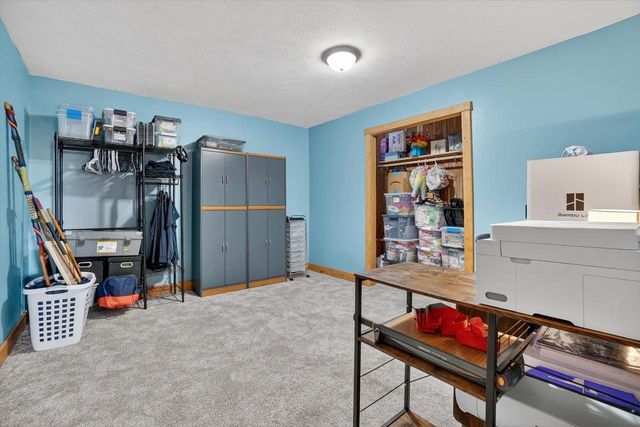 8632 N Stone Farm Road, Edgerton, WI 53534